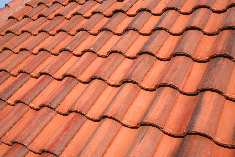 Tips and tricks om jouw dak te beschermen tegen schade door storm